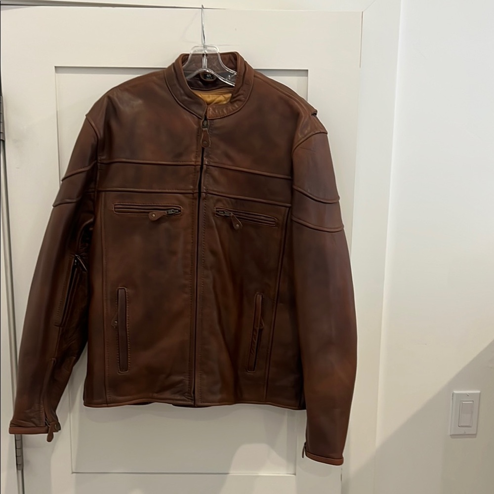 NWT - Allstate Men's Brown Vented Touring Leather Jacket. Mens size 46